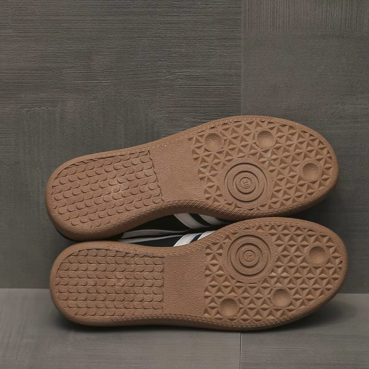 Alexia | Zapatillas Ligeras y Cómodas