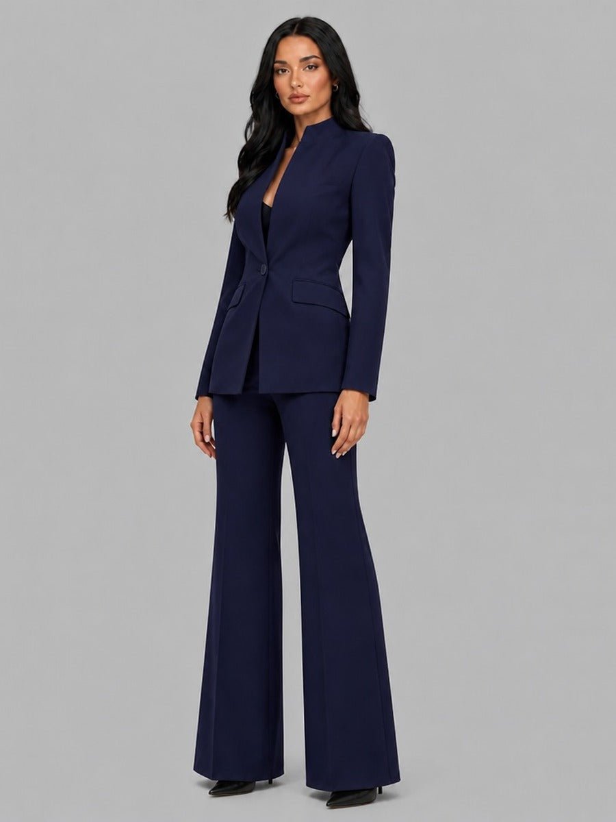 Ainara | Traje Blazer Entallado y Pantalón Acampanado