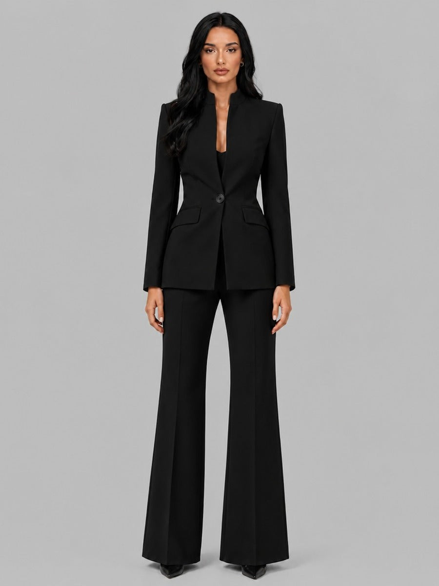 Ainara | Traje Blazer Entallado y Pantalón Acampanado