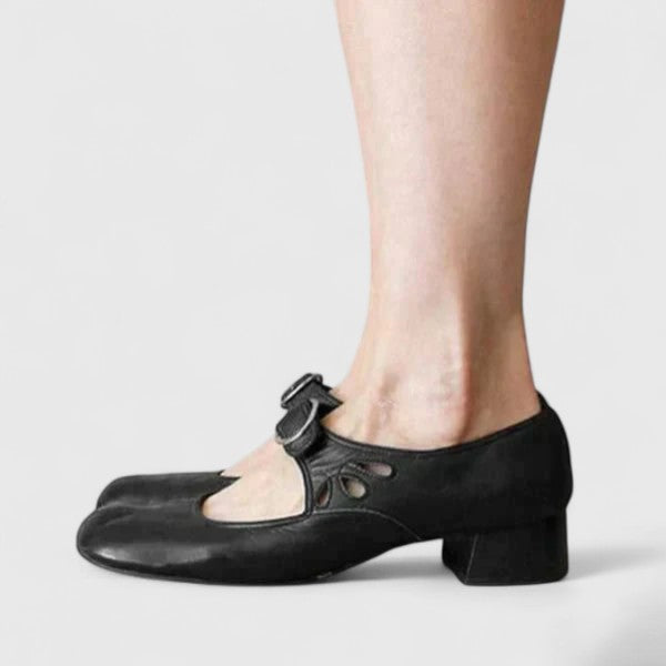 AINARA | Merceditas caladas Chloé